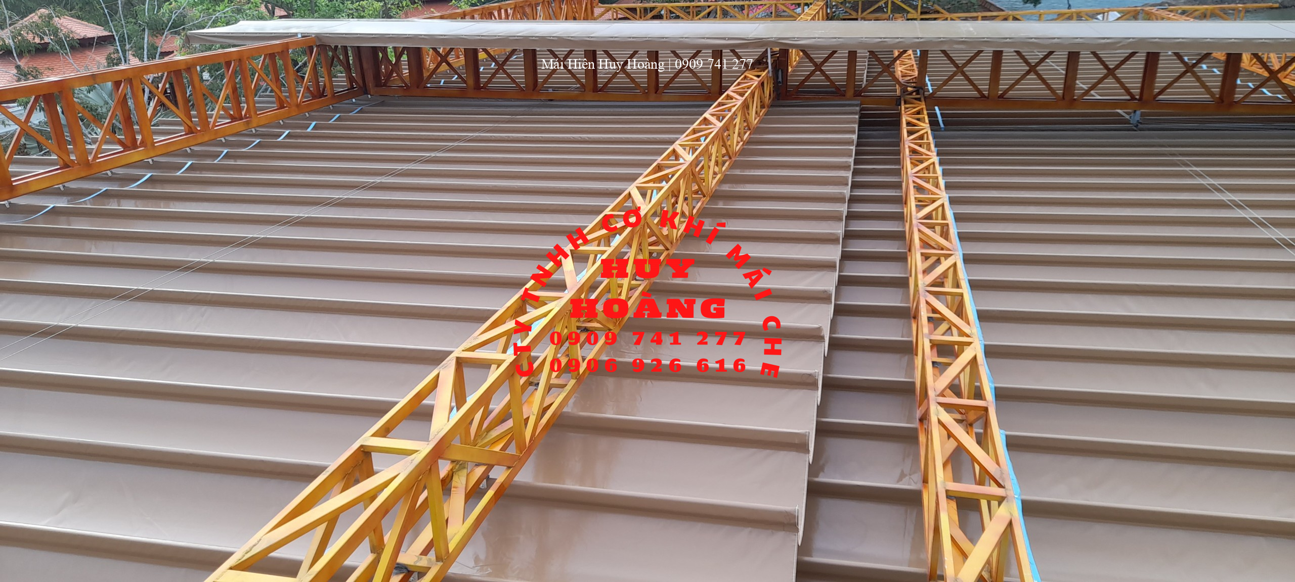 Mái Xếp Lượn Sóng Nhà Xe 