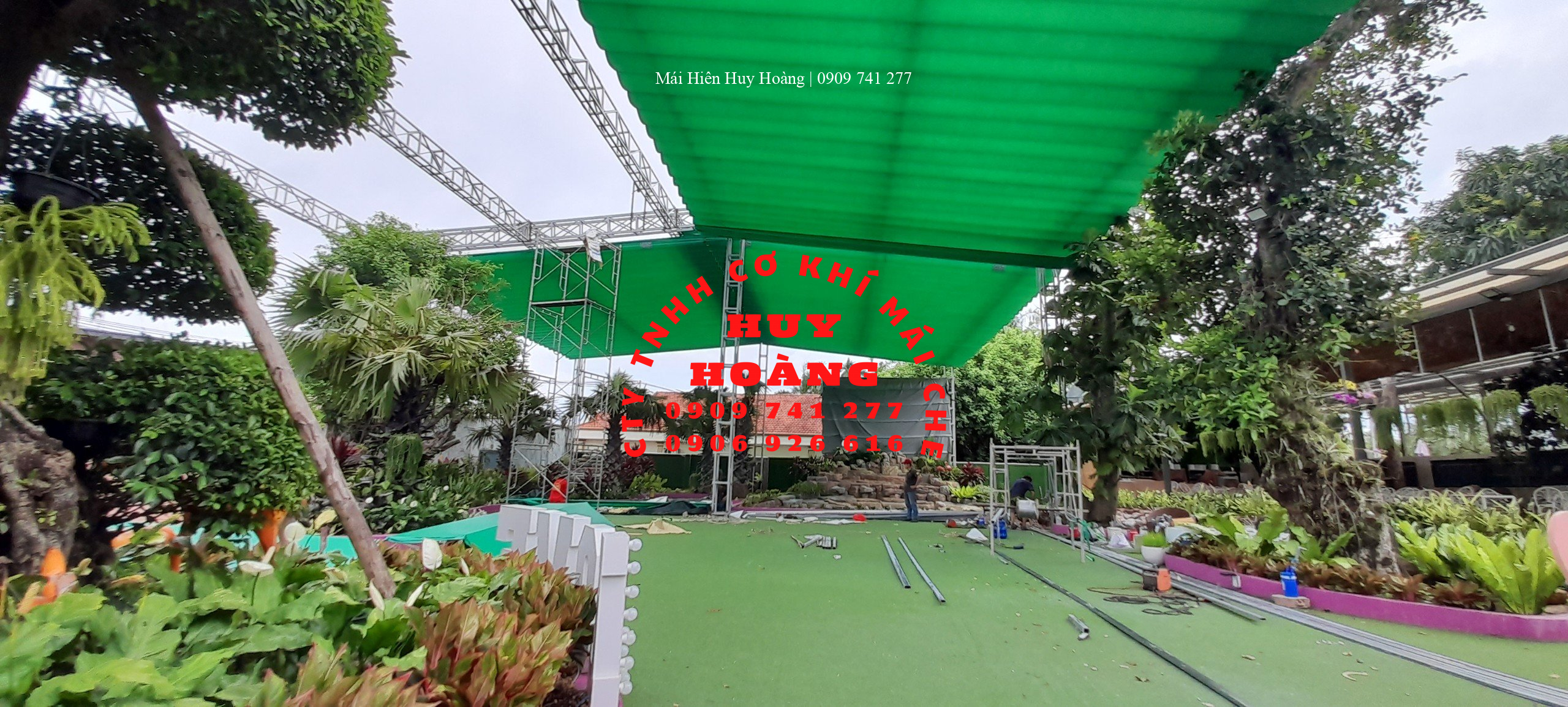 Mái xếp lượn sóng quán Cafe