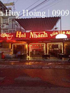 mai-hien-huy-hoang-thi-cong-lap-dat-mai-che-tai-an-giang 3