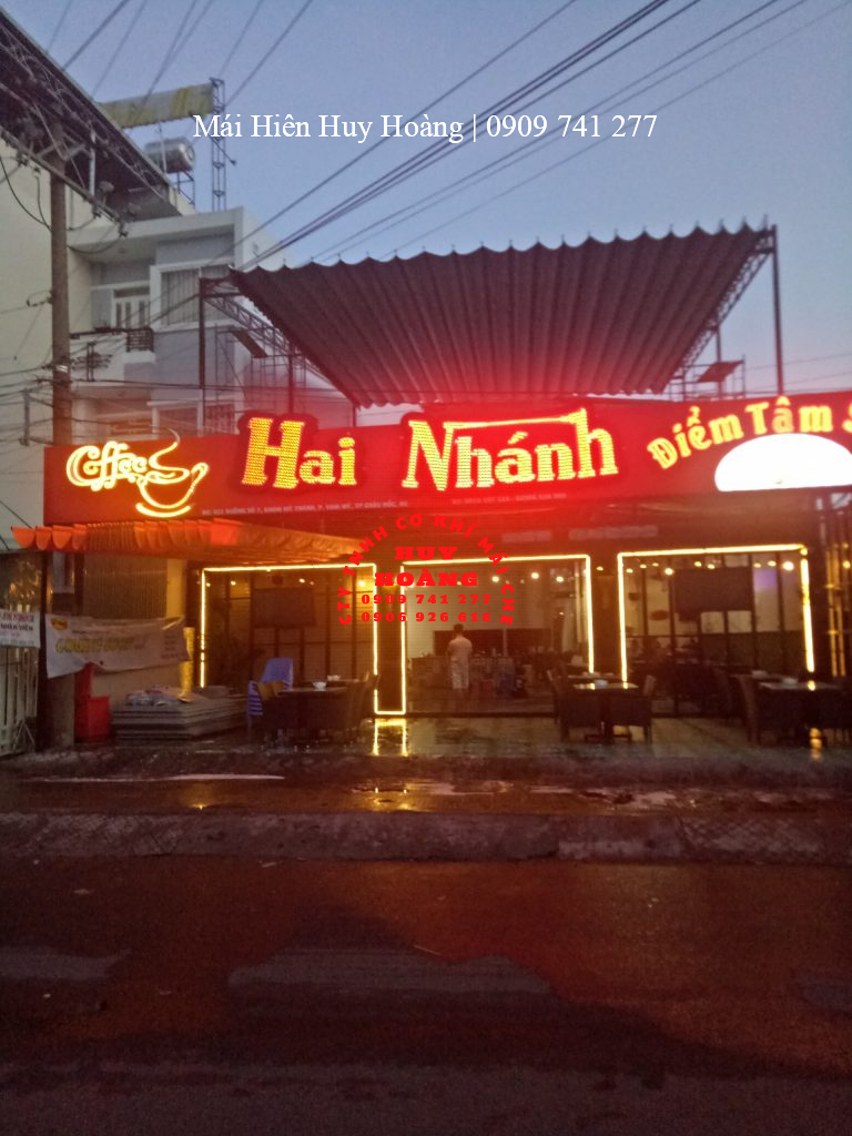 mai-hien-huy-hoang-thi-cong-lap-dat-mai-che-tai-an-giang 1