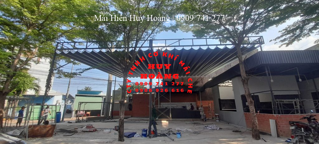 mai-hien-huy-hoang-thi-cong-lap-dat-mai-xep-di-dong-quan-1 (2)