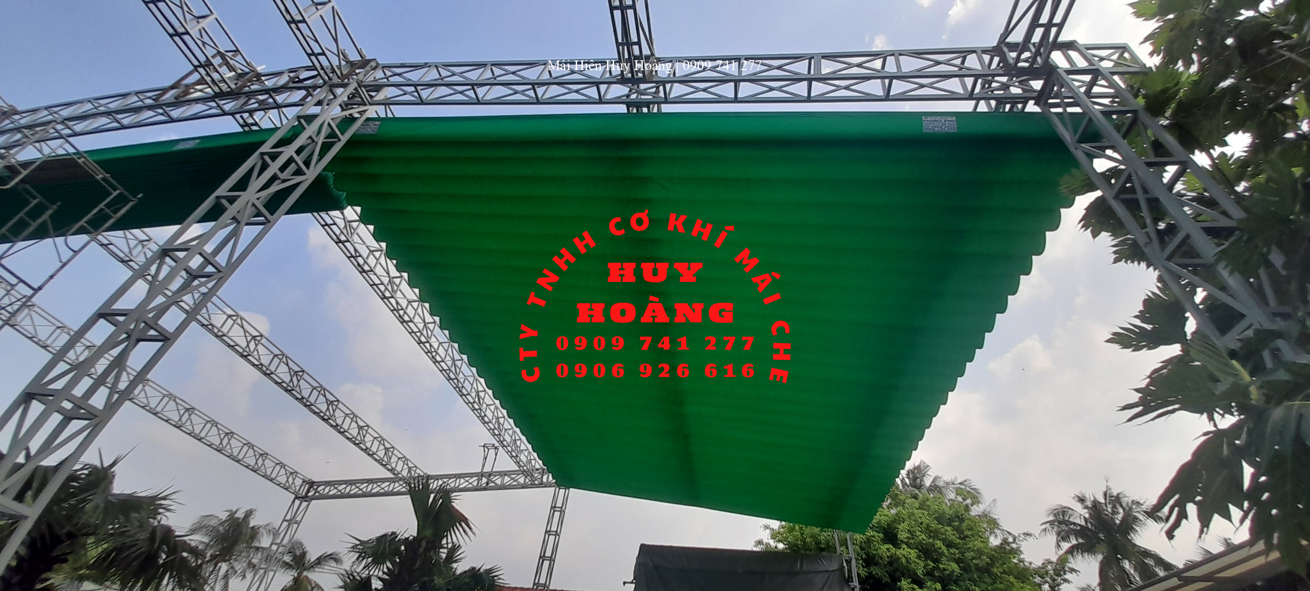 mai-hien-huy-hoang-thi-cong-lap-dat-mai-xep-tai-huyen-hoc-mon (5)