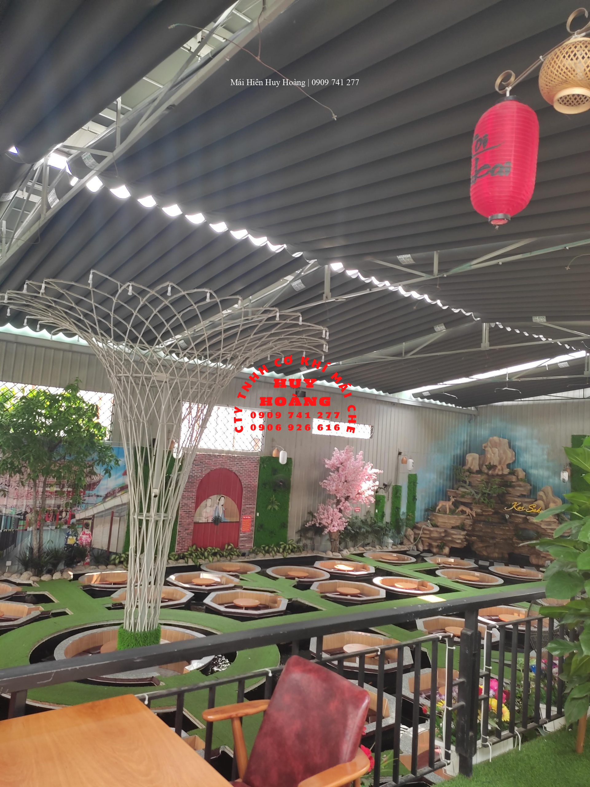 mai-hien-huy-hoang-thi-cong-lap-dat-mai-hien-quan-cafe-ca-koi-duong-ten-lua (2)
