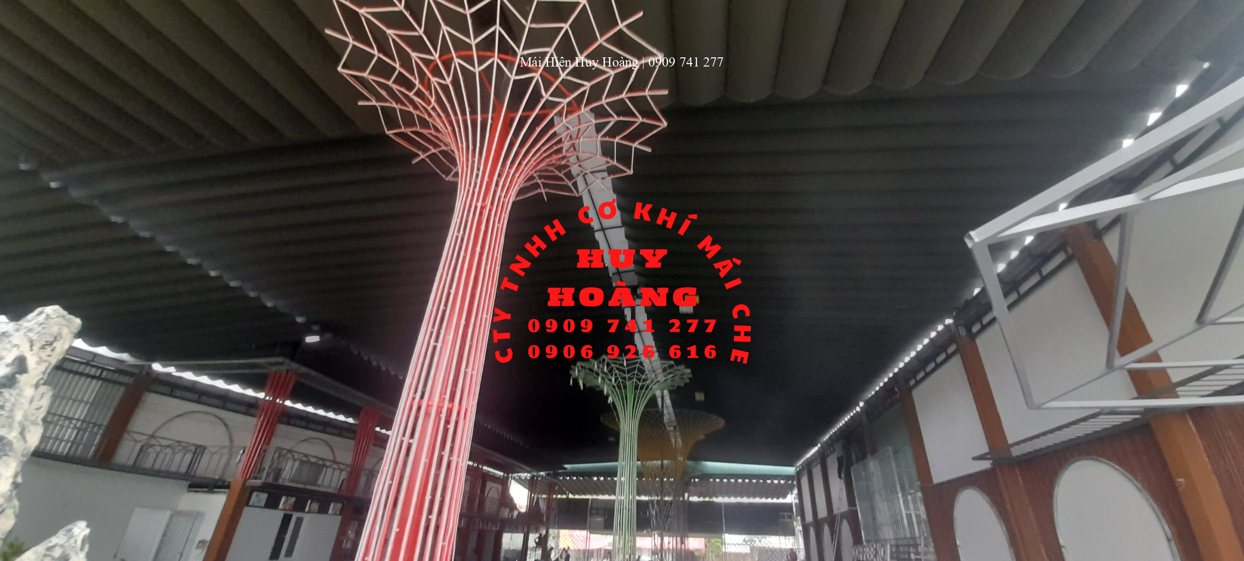 mai-hien-huy-hoang-thi-cong-lap-dat-mai-hien-quan-cafe-ca-koi-duong-ten-lua (4)