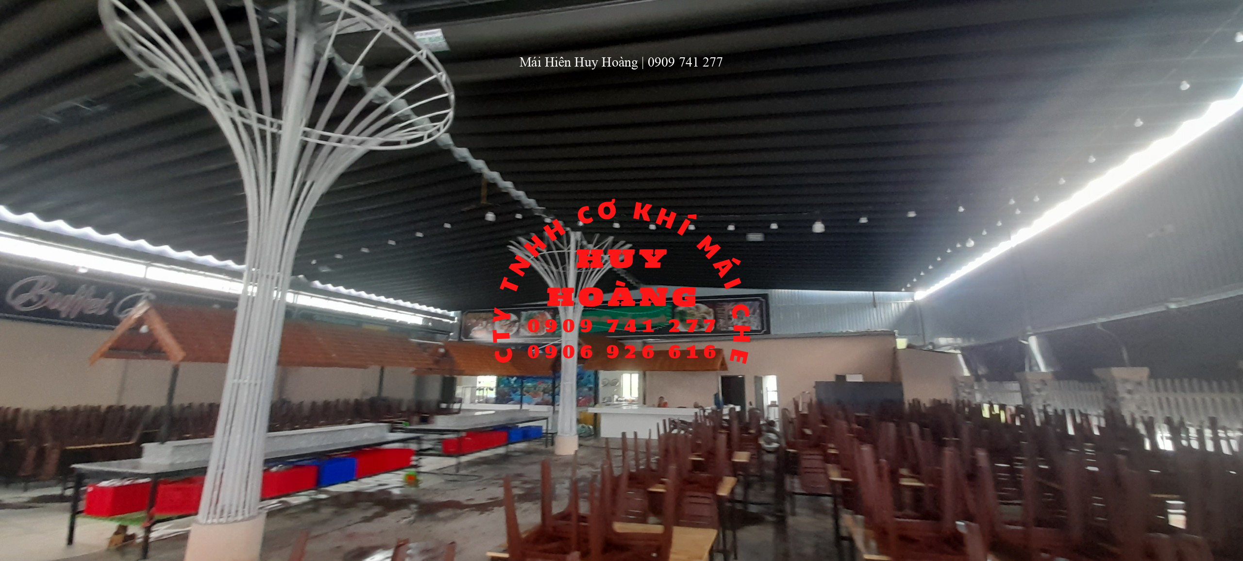 mai-hien-huy-hoang-thi-cong-lap-mai-che-nha-hang-buffet-bien (6)