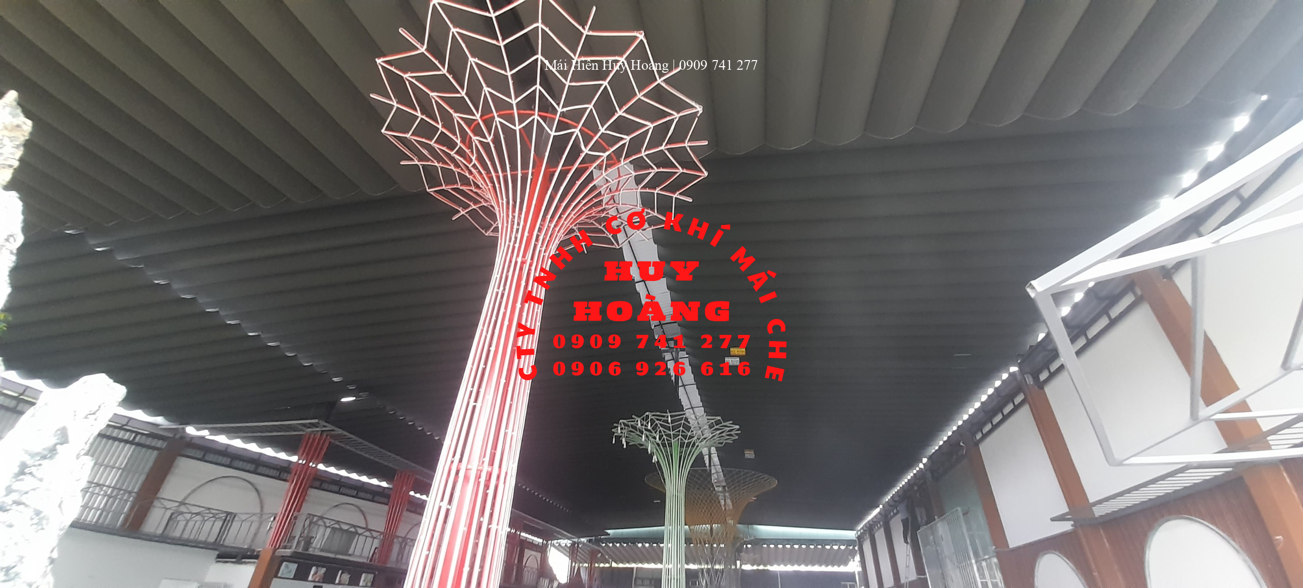 mai-hien-huy-hoang-thi-cong-mai-che-quan-cafe-tri-nguyen (2)