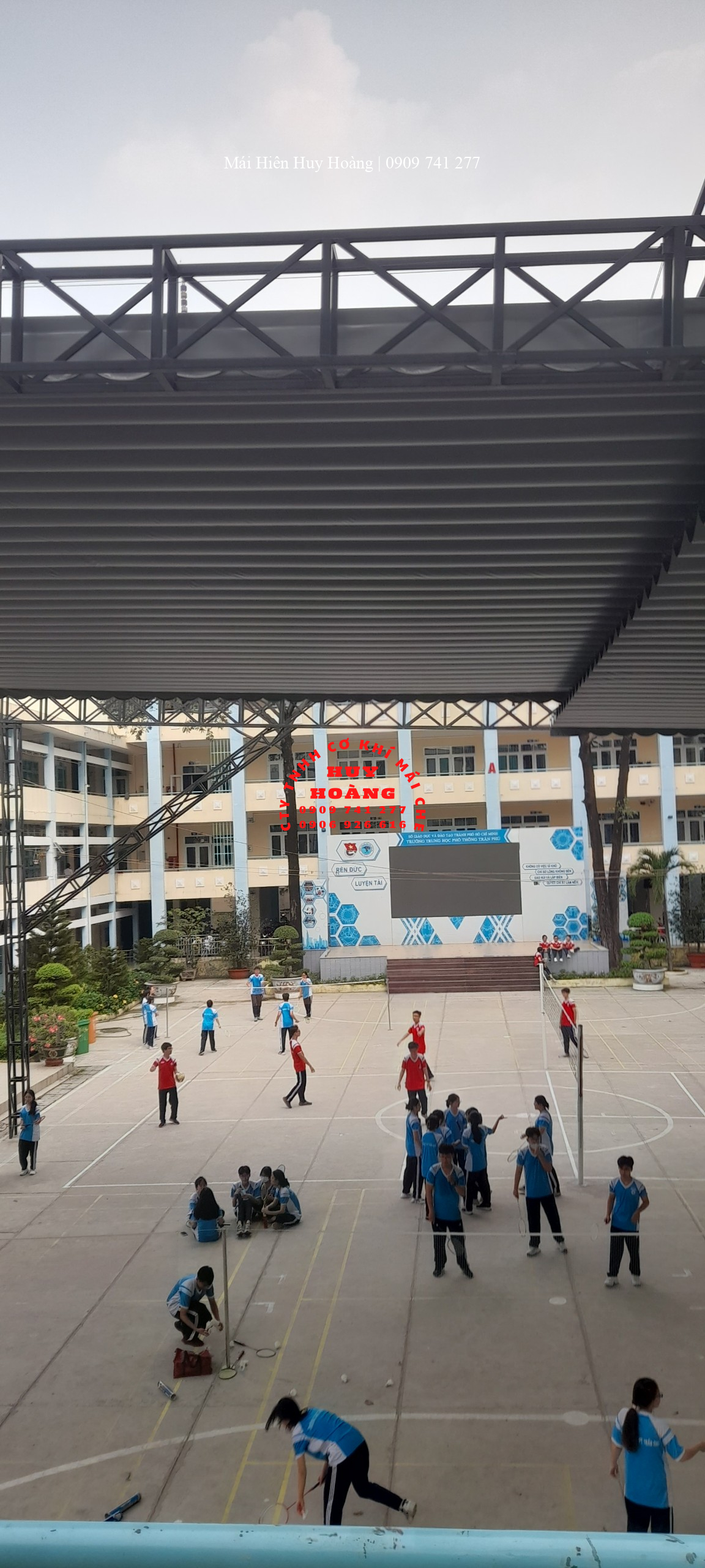 mai-bat-xep-che-nang-san-truong-hoc-giai-phap-hoan-hao-tu-mai-hien-huy-hoang-2